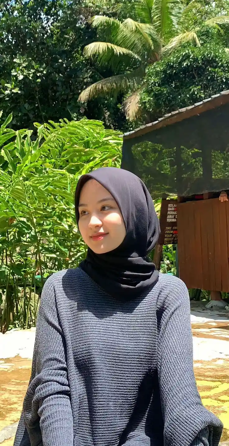 hijab-girl-dp-for-instagram hijab-girl-dp-for-instagram