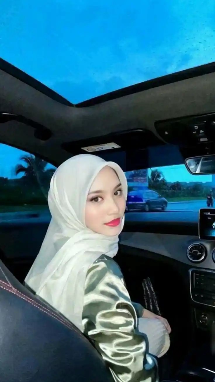 hijab-girl-pic hijab-girl-pic