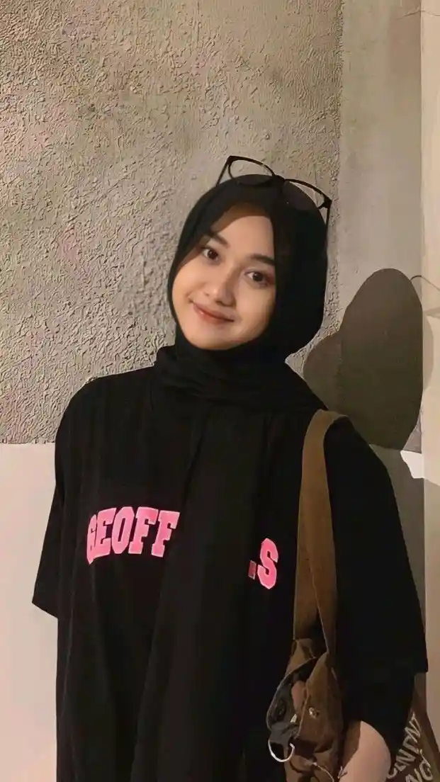 instagram-cute-hijab-girl-dp instagram-cute-hijab-girl-dp