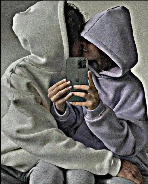 modern-cute-couple-dp modern-cute-couple-dp