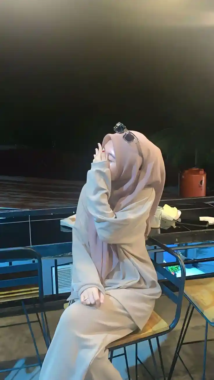 stylish-hijab-girl-dp stylish-hijab-girl-dp