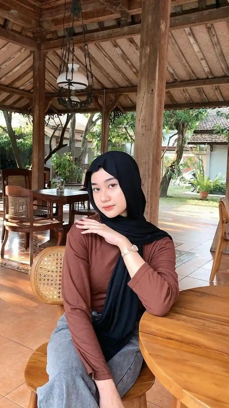 stylish-hijab-girl-dp stylish-hijab-girl-dp