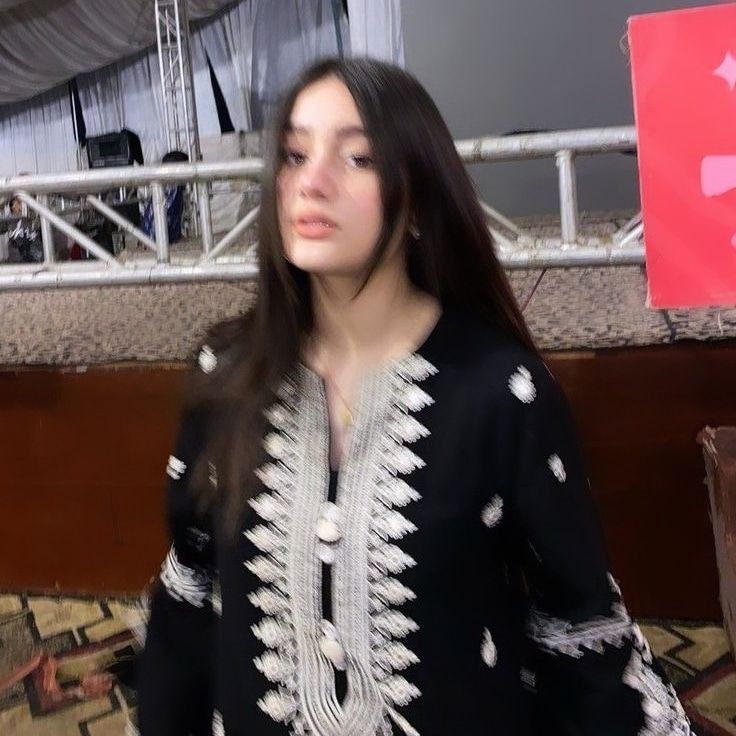 attitude-girl-dp-a