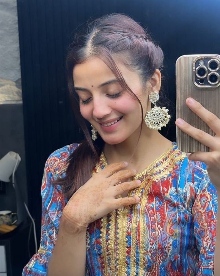 beautiful-cute-simple-girl-pic--years beautiful-cute-simple-girl-pic--years