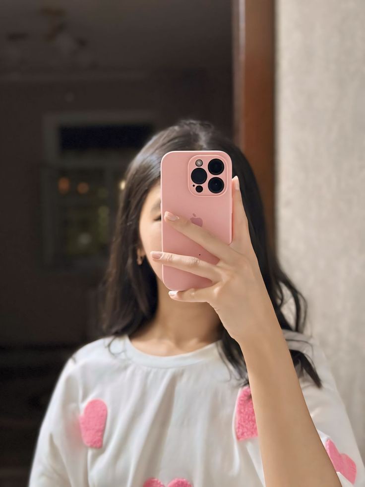 beautiful-hidden-face-cute-simple-girl-pic beautiful-hidden-face-cute-simple-girl-pic