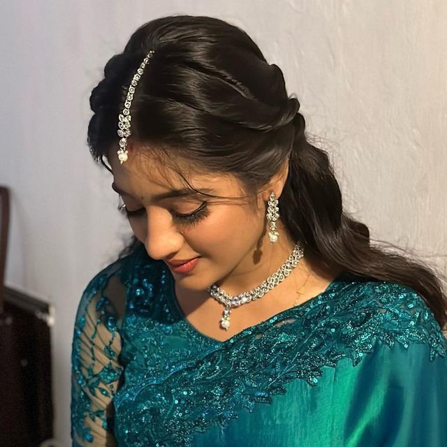 cute-girl-pic-simple-dp-attitude cute-girl-pic-simple-dp-attitude