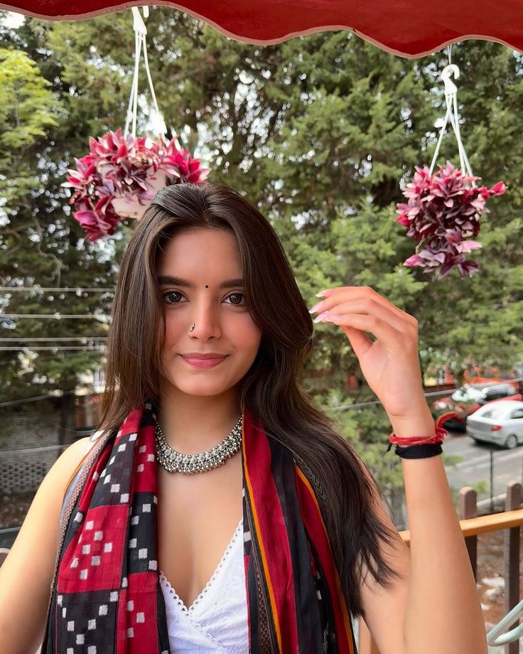 cute-simple-girl-pic-for-dp cute-simple-girl-pic-for-dp