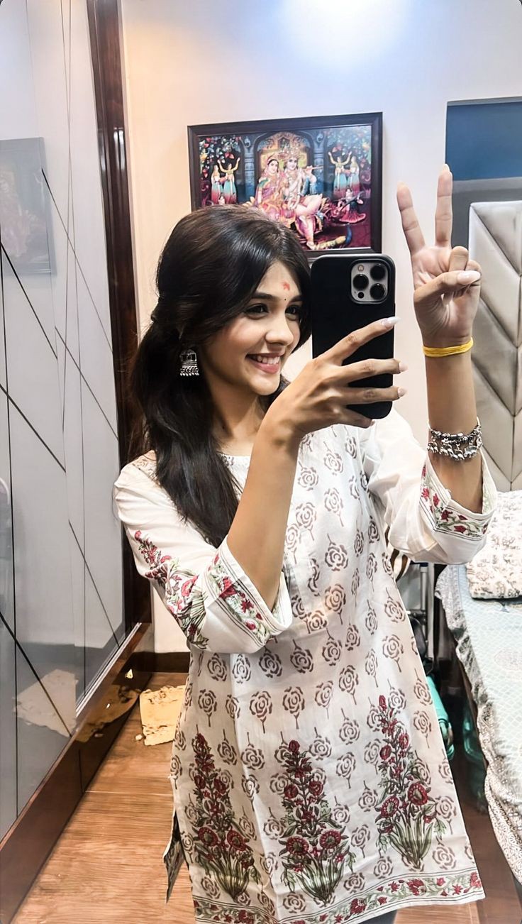 cute-simple-girl-picture cute-simple-girl-picture