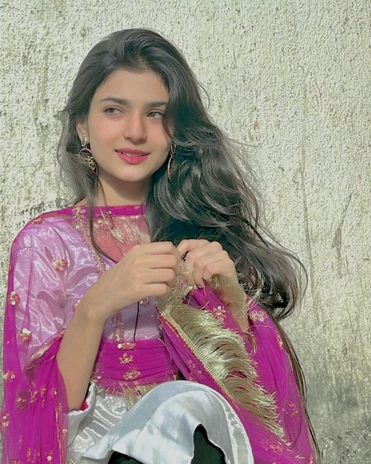 cute-whatsapp-dp-for-girls-attitude