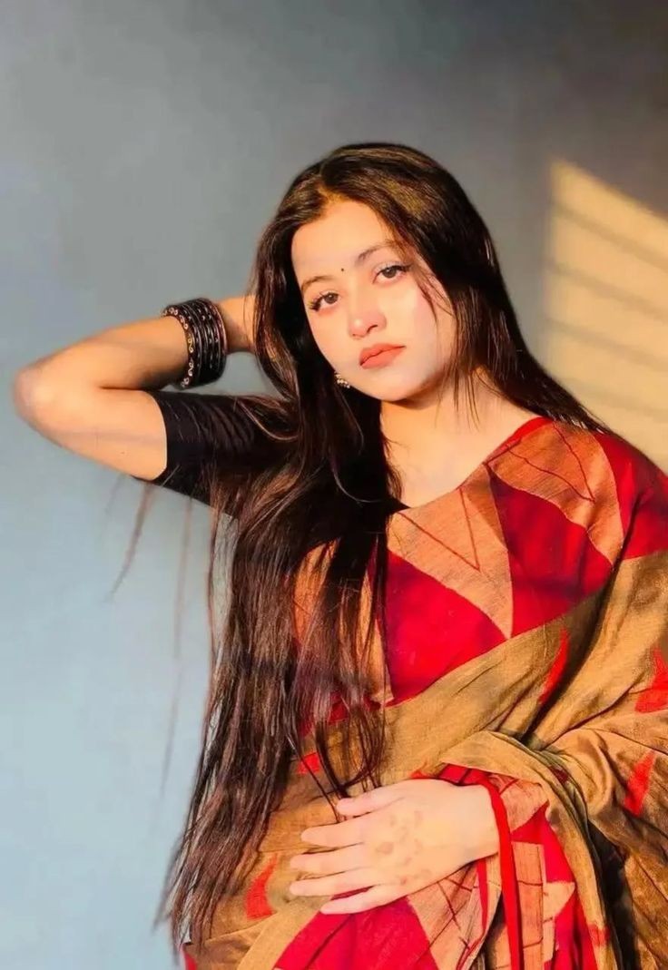cute simple girl pic